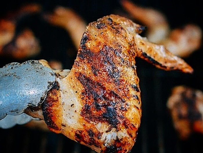 3 Grilled chicken wings