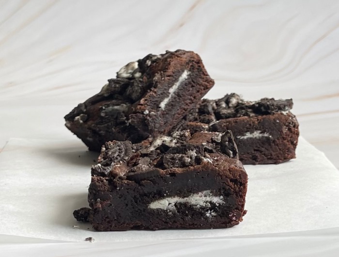 World Famous Oreo-cookie brownie